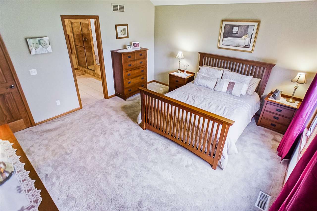 51879 Primrose Road South Bend, IN 46628 - Photo 12 of 29 Gallery Image 12