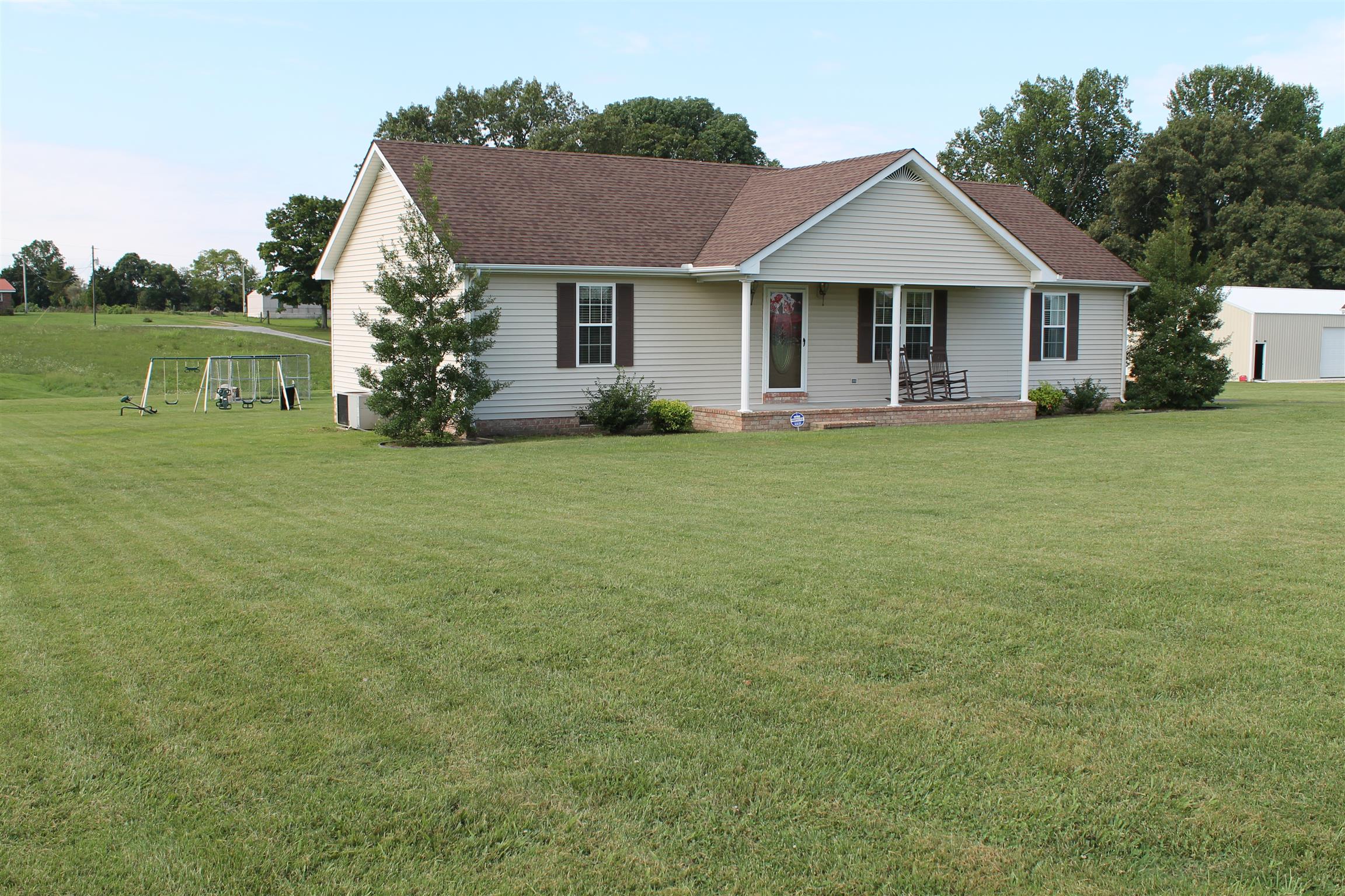 413 Walton Chapel Road Lafayette, TN 37083 - Photo 3 of 20 Gallery Image 3