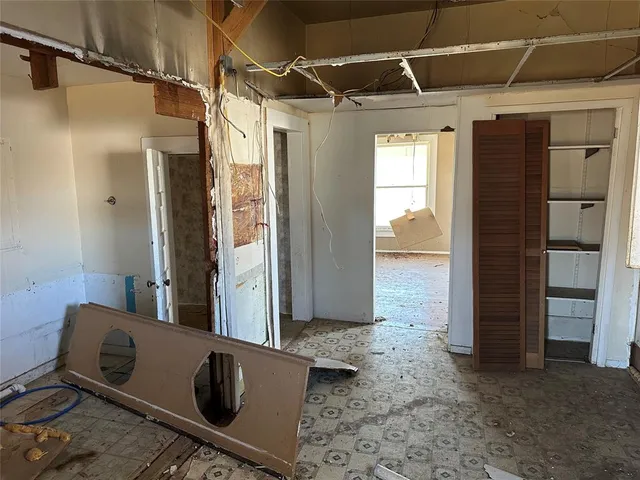 $68,000 | 824 Blackwell Road, Ranger, TX 76470