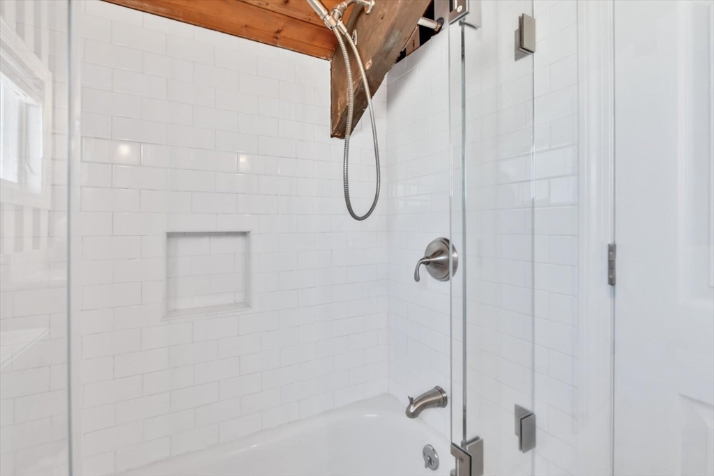 90 Salt Marsh Road East Sandwich, MA 02537 - Photo 32 of 40 a bathroom with a shower