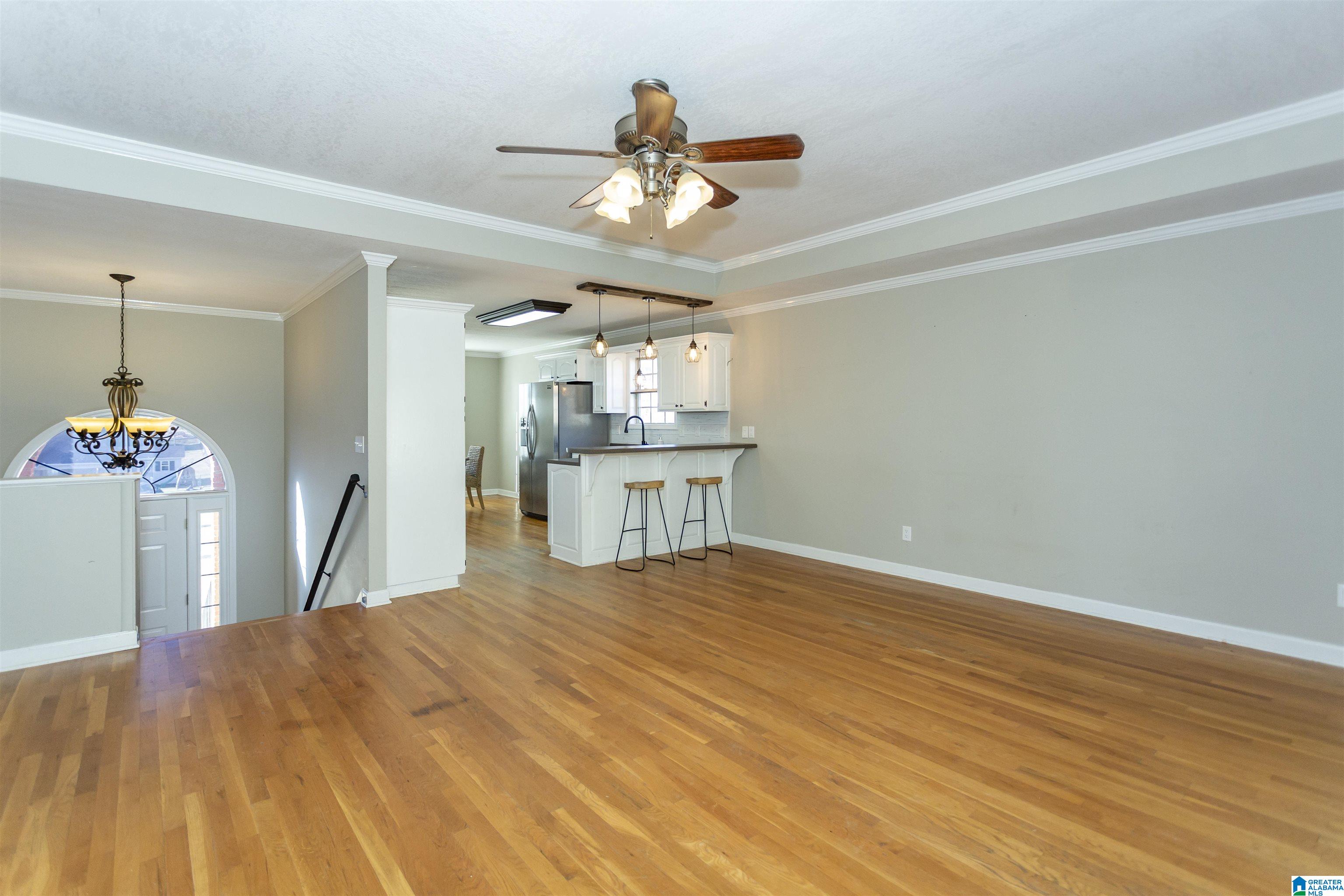 906 Ridgeway Drive Oneonta, AL 35121 - Photo 4 of 41
