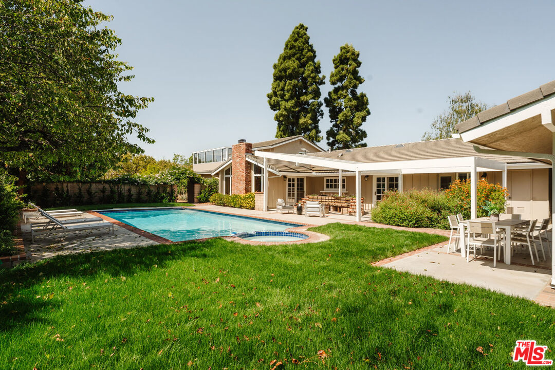 280 Cummings Road Santa Paula, CA 93060 - Photo 43 of 57