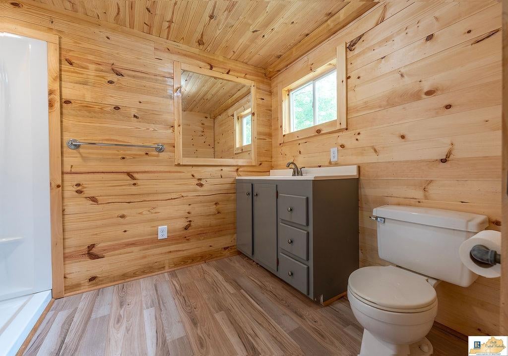1047 Cedar Top Church Road Edmonton, KY 42129 - Photo 10 of 39 Gallery Image 10