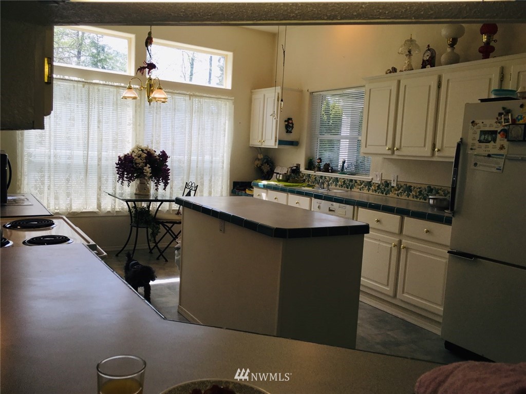 7864 Carson Road Blaine, WA 98230 - Photo 4 of 9