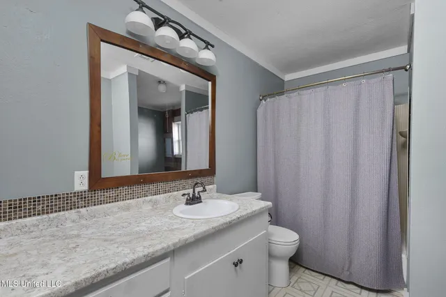 $205,000 | 108 Kaiser Lake Road, Natchez, MS 39120