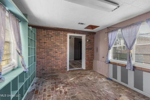 $199,000 | 108 Kaiser Lake Road, Natchez, MS 39120