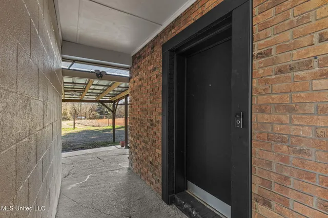 $205,000 | 108 Kaiser Lake Road, Natchez, MS 39120