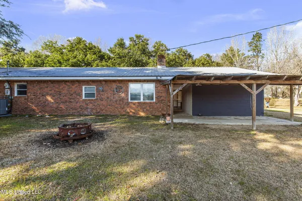 $199,000 | 108 Kaiser Lake Road, Natchez, MS 39120