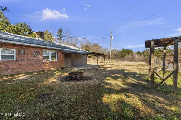 $199,000 | 108 Kaiser Lake Road, Natchez, MS 39120