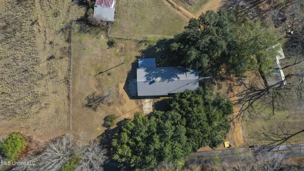 $199,000 | 108 Kaiser Lake Road, Natchez, MS 39120