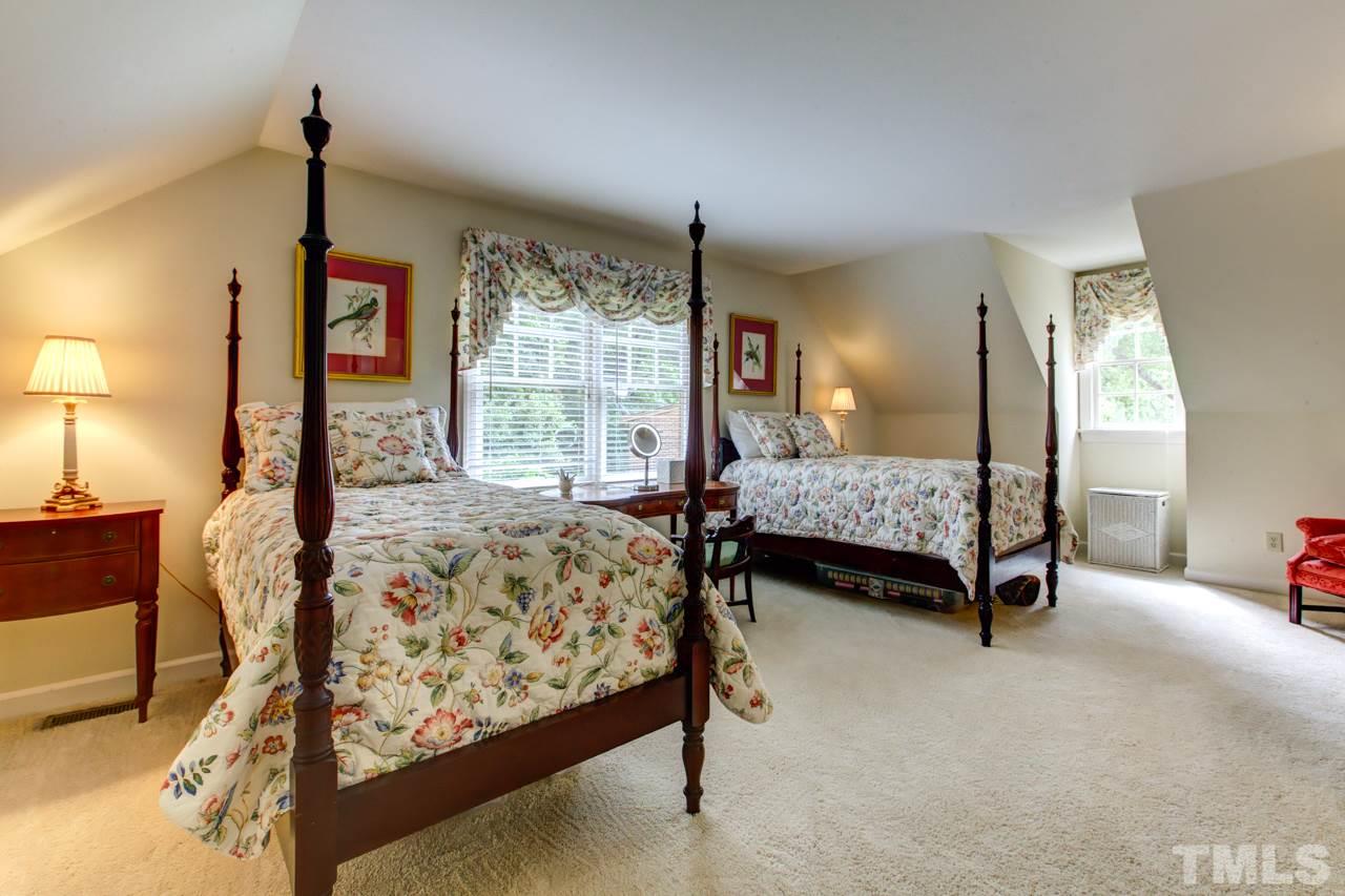 407 Weathergreen Drive Raleigh, NC 27615 - Photo 12 of 14 Gallery Image 12