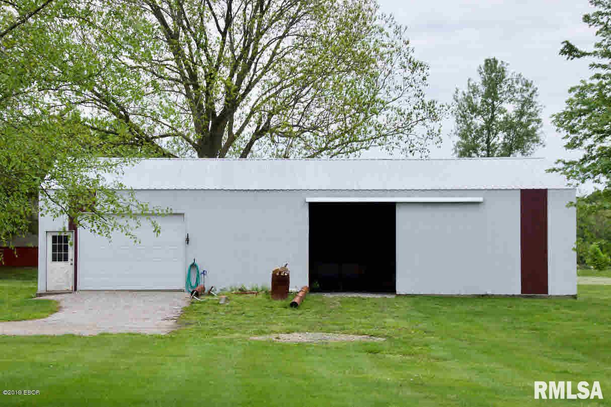 243 Johnson Road Murphysboro, IL 62966 - Photo 3 of 20