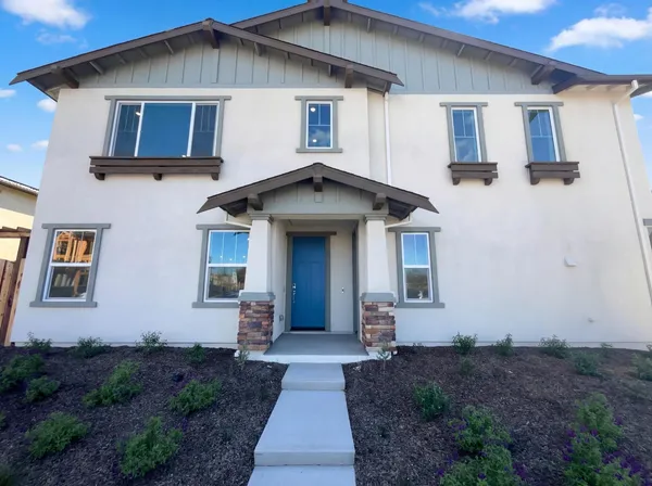 $890,000 | 94 West San Diego Drive, Tracy, CA 95391