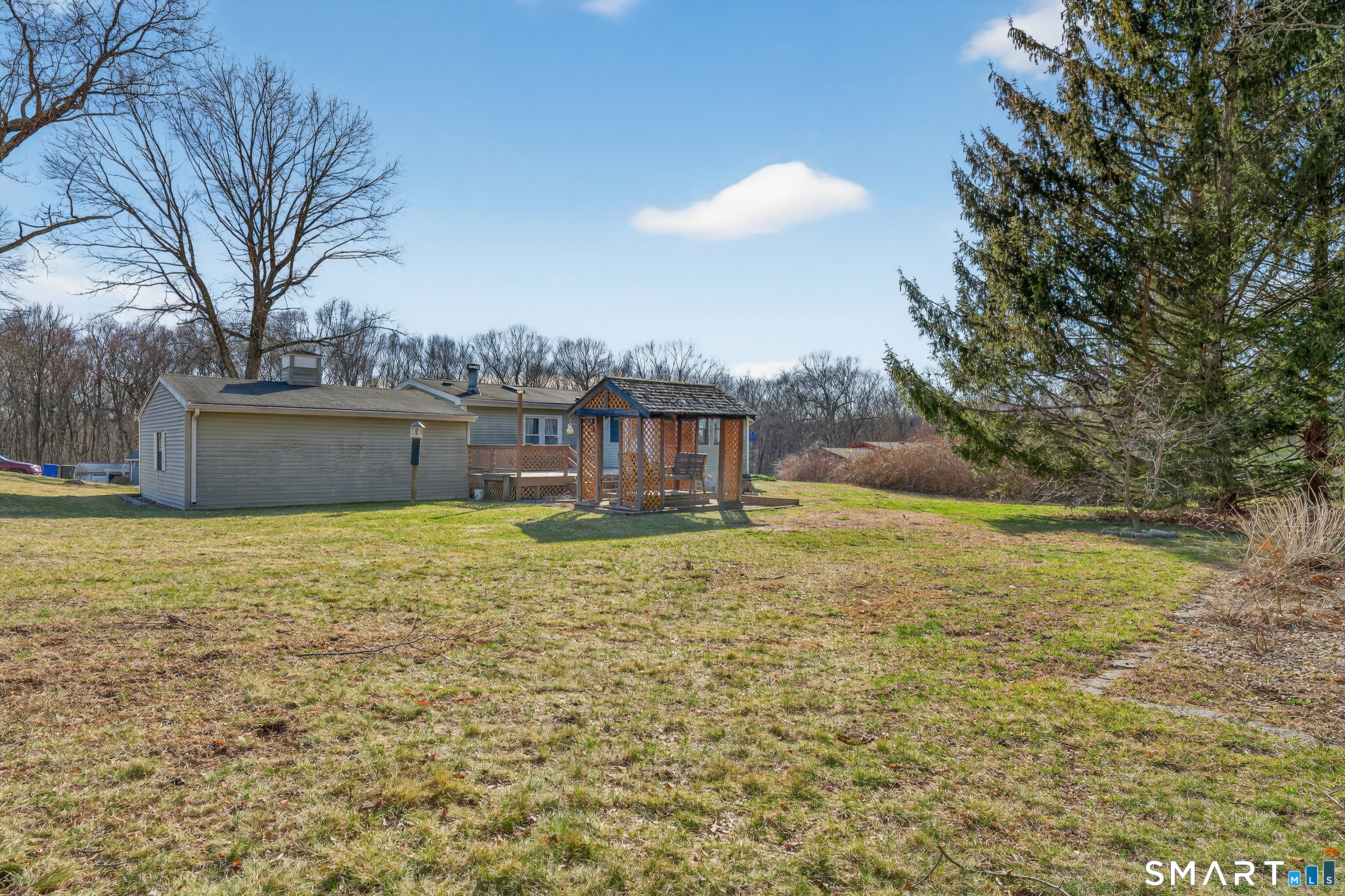 82 Colchester Cmns Colchester, CT 06415 - Photo 15 of 39
