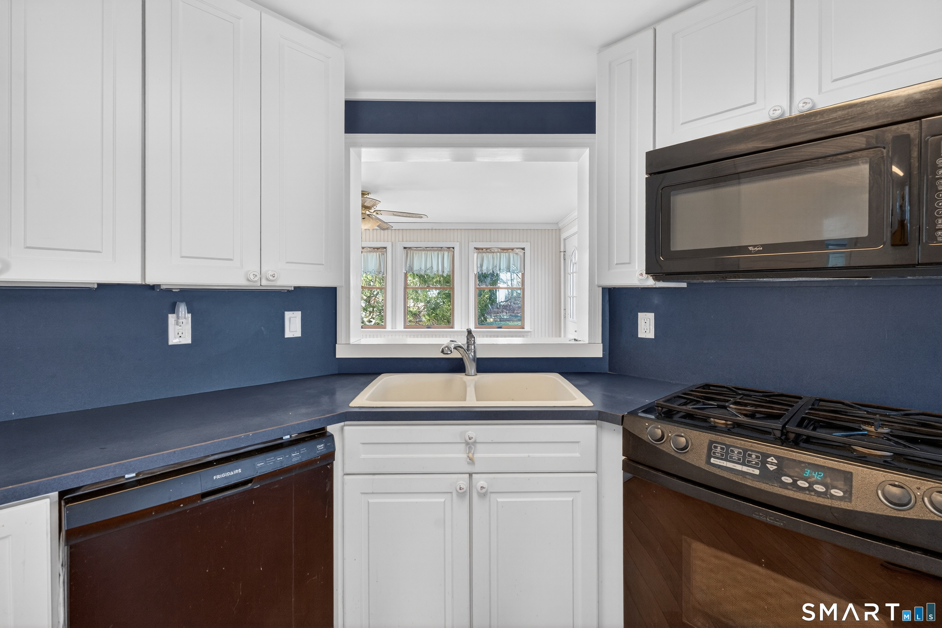 82 Colchester Cmns Colchester, CT 06415 - Photo 7 of 39