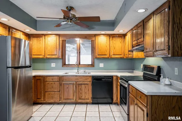 $245,000 | 1718 Russell Road, West Frankfort, IL 62896