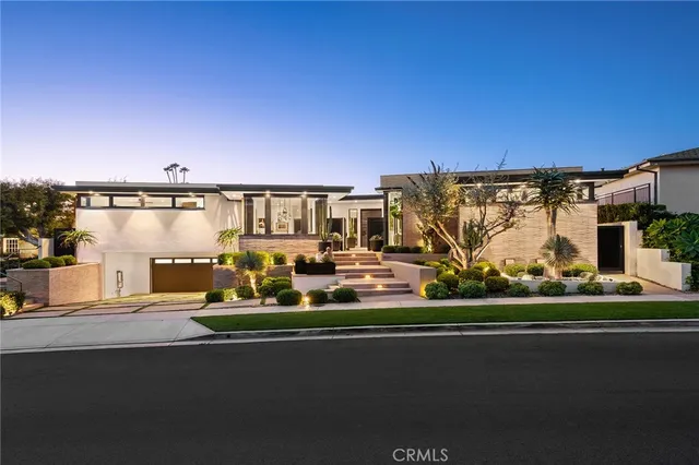 $15,970,000 | 1521 Bayadere Terrace, Corona del Mar, CA 92625