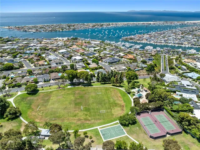 $15,970,000 | 1521 Bayadere Terrace, Corona del Mar, CA 92625