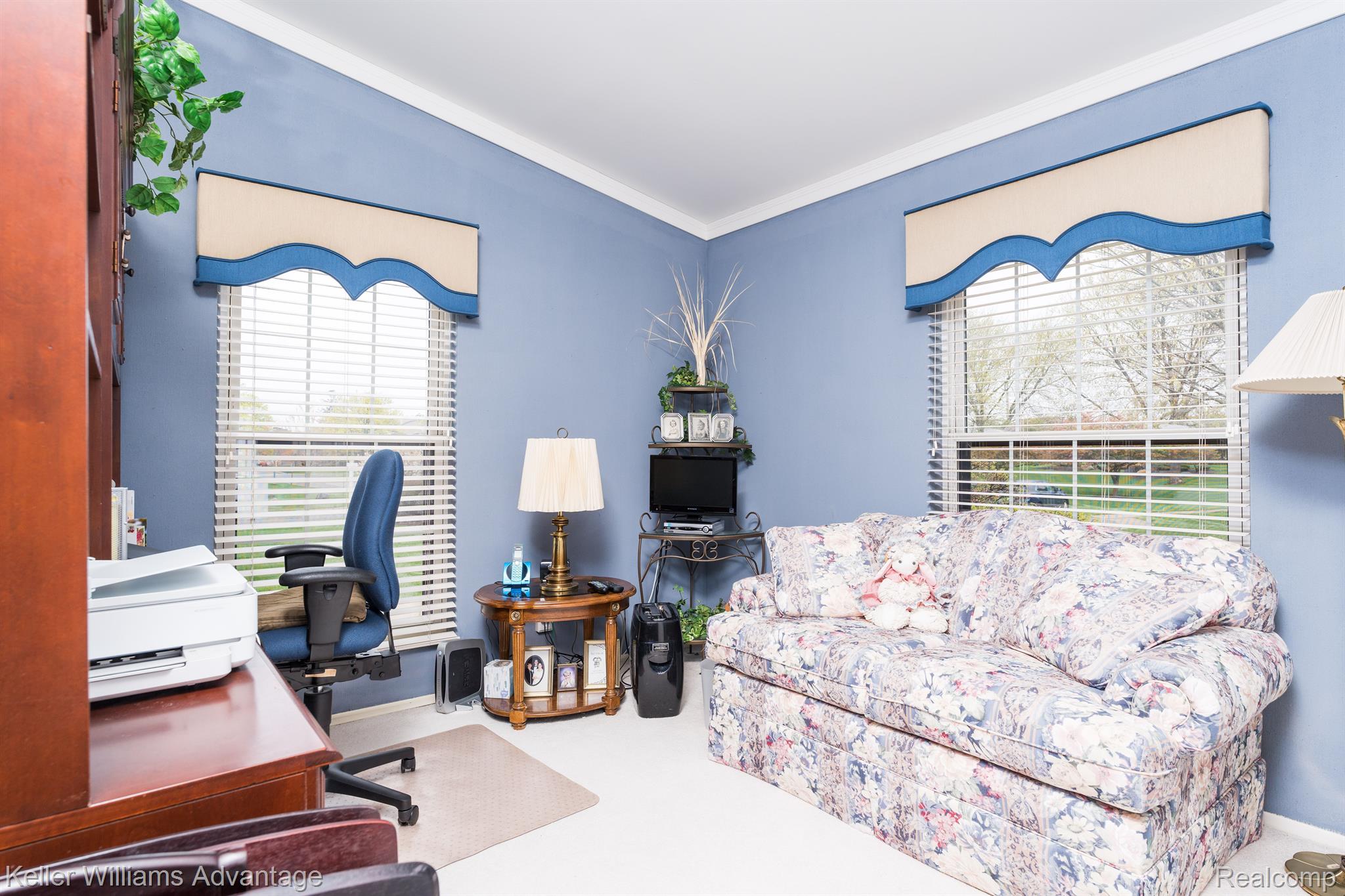 22274 Pondview Novi, MI 48375 - Photo 12 of 18 Gallery Image 12