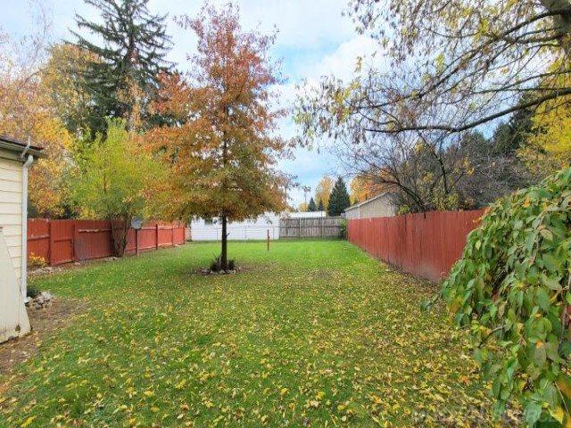 7202 Aspen Road Lexington, MI 48450 - Photo 6 of 23