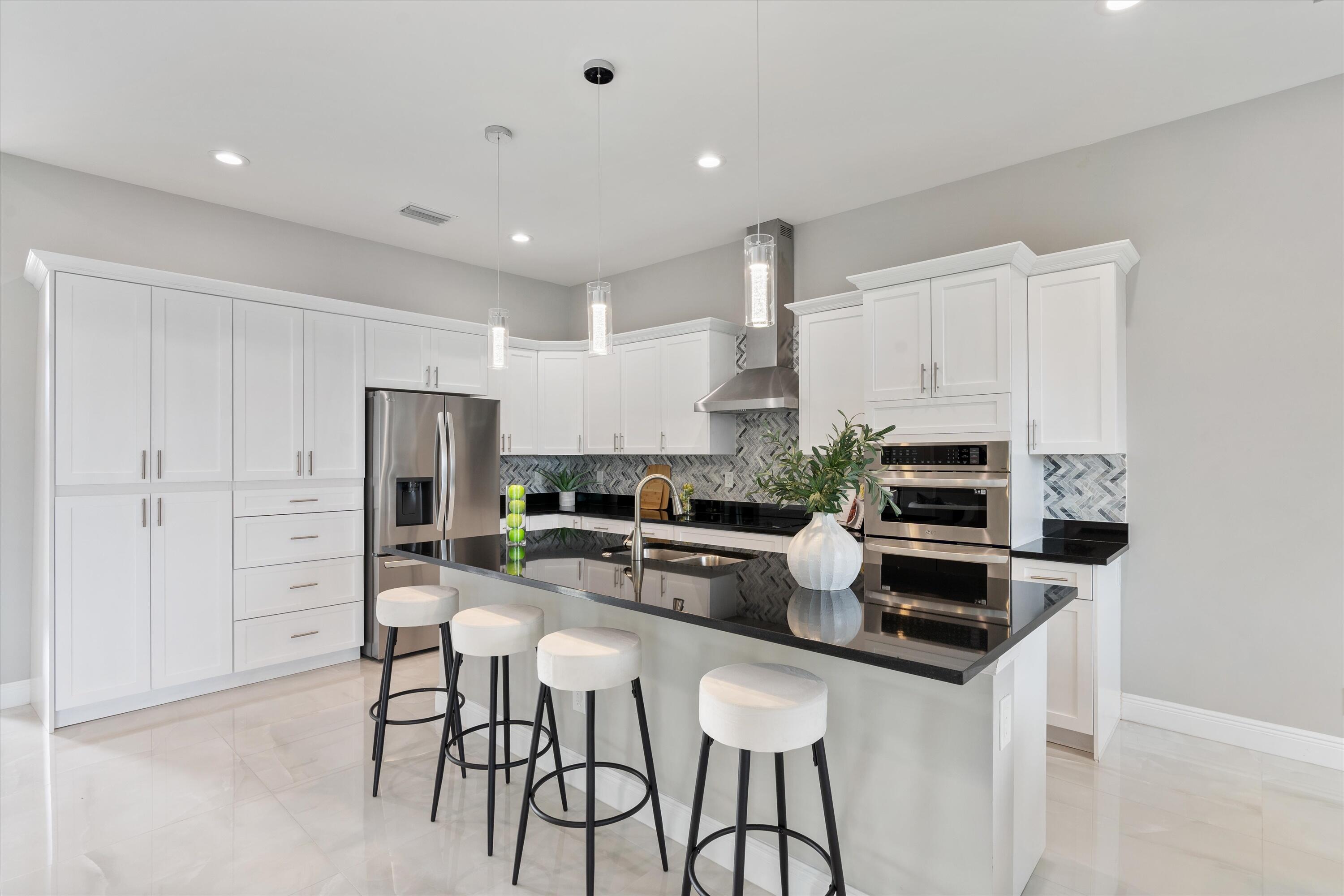 9051 Twig Road Lake Worth, FL 33467 - Photo 7 of 24 08-9051 Twig Road Lake Worth, FL-106