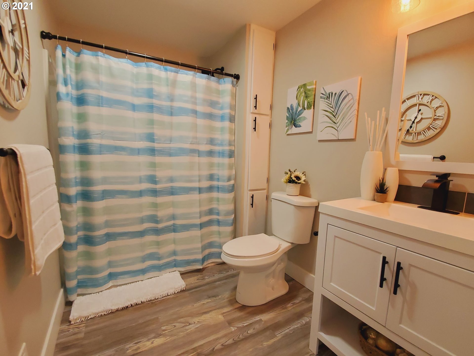 15140 South Burkstrom Road Oregon City, OR 97045 - Photo 26 of 32 Gallery Image 26