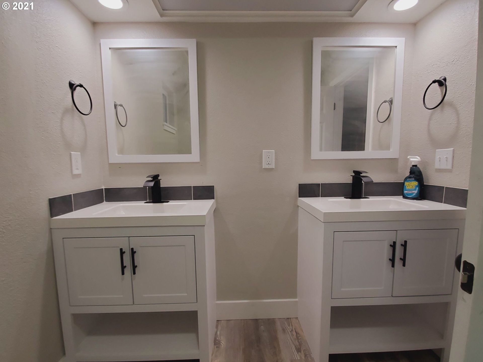 15140 South Burkstrom Road Oregon City, OR 97045 - Photo 32 of 32 Gallery Image 32