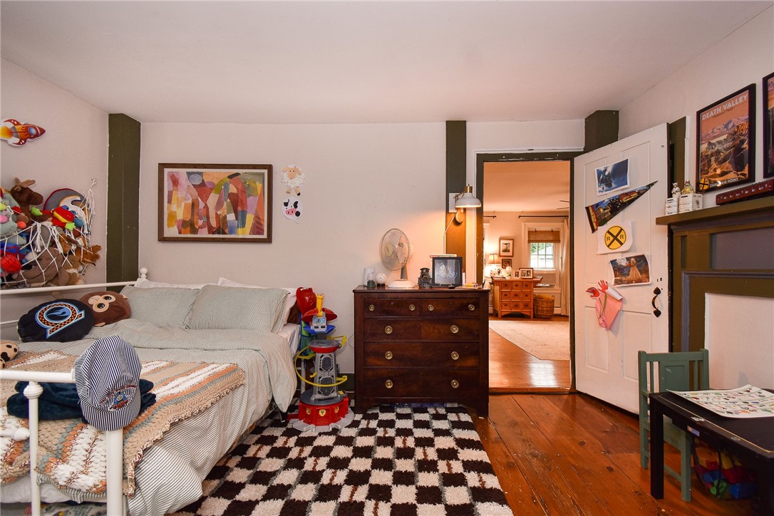195 Town Farm Road Coventry, RI 02816 - Photo 22 of 47 2nd floor bedroom (2)