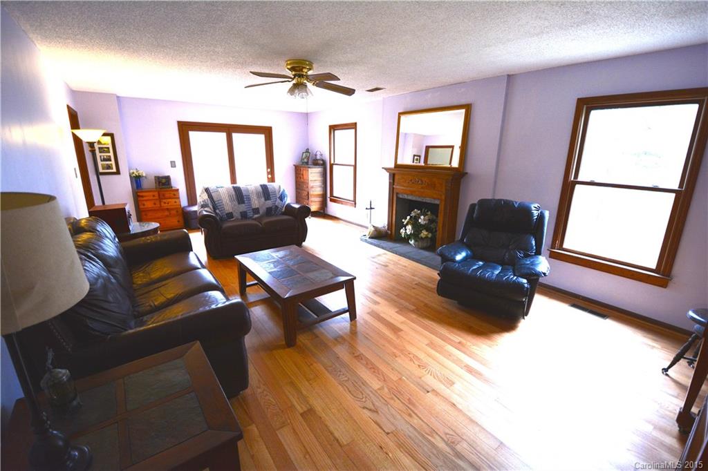 35 Long Ridge Road Candler, NC 28715 - Photo 11 of 24 Gallery Image 11