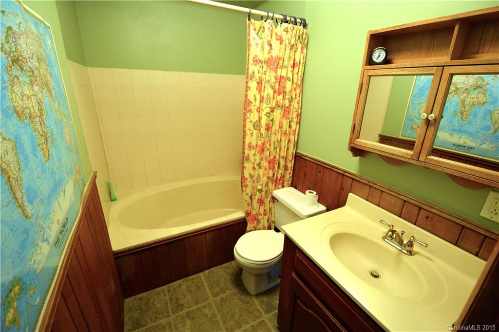 35 Long Ridge Road Candler, NC 28715 - Photo 19 of 24 Gallery Image 19