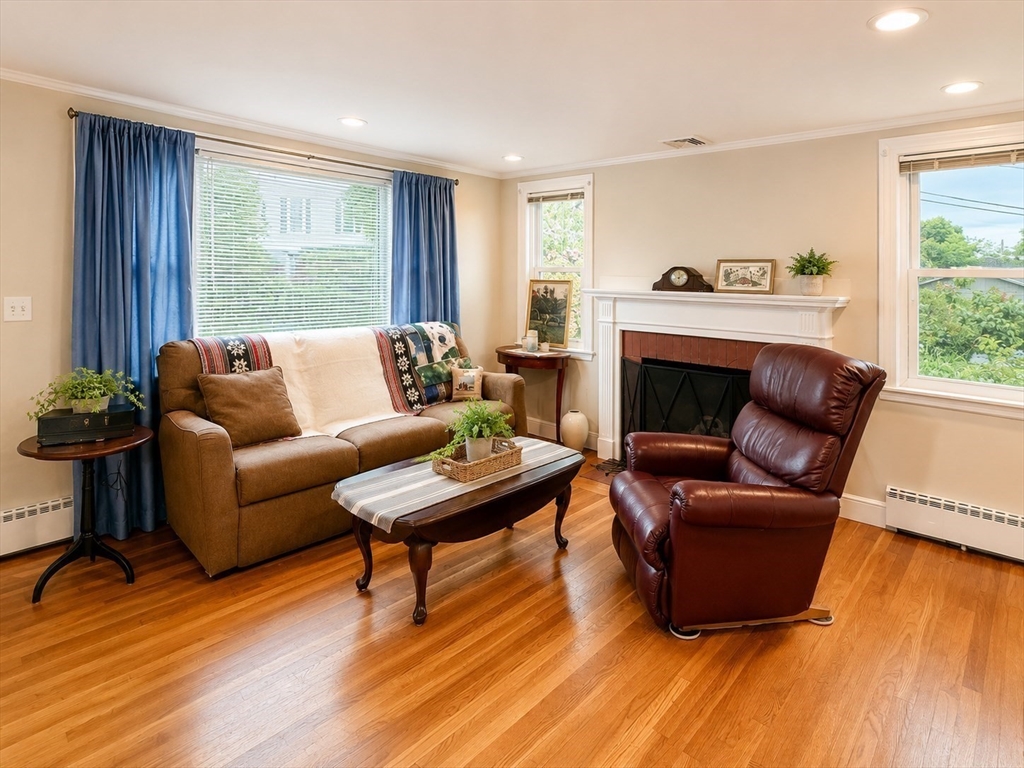 69 Standish Road Quincy, MA 02171 - Photo 5 of 21