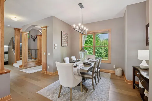 $1,749,900 | 2125 Heritage Trail, Maple Plain, MN 55359