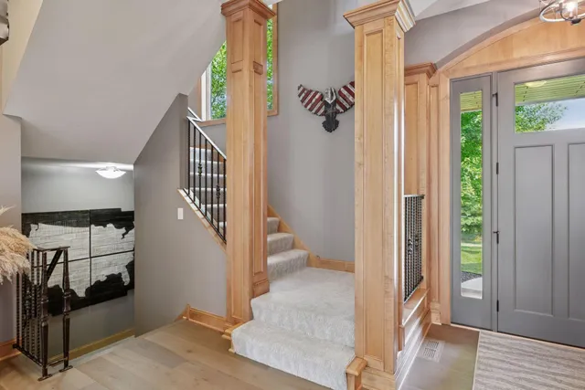 $1,749,900 | 2125 Heritage Trail, Maple Plain, MN 55359