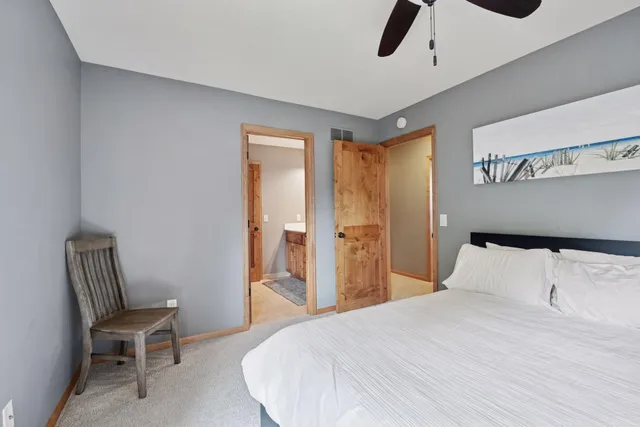 $1,749,900 | 2125 Heritage Trail, Maple Plain, MN 55359