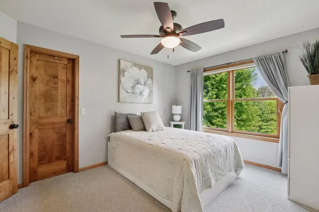 $1,749,900 | 2125 Heritage Trail, Maple Plain, MN 55359