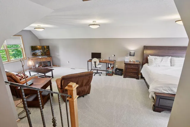 $1,749,900 | 2125 Heritage Trail, Maple Plain, MN 55359