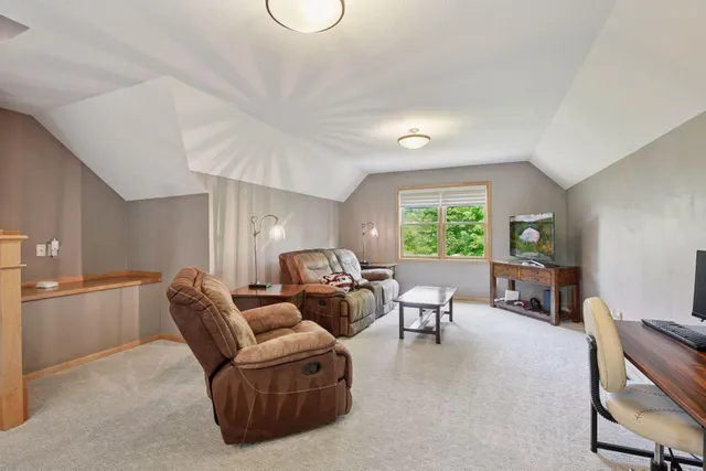 $1,749,900 | 2125 Heritage Trail, Maple Plain, MN 55359