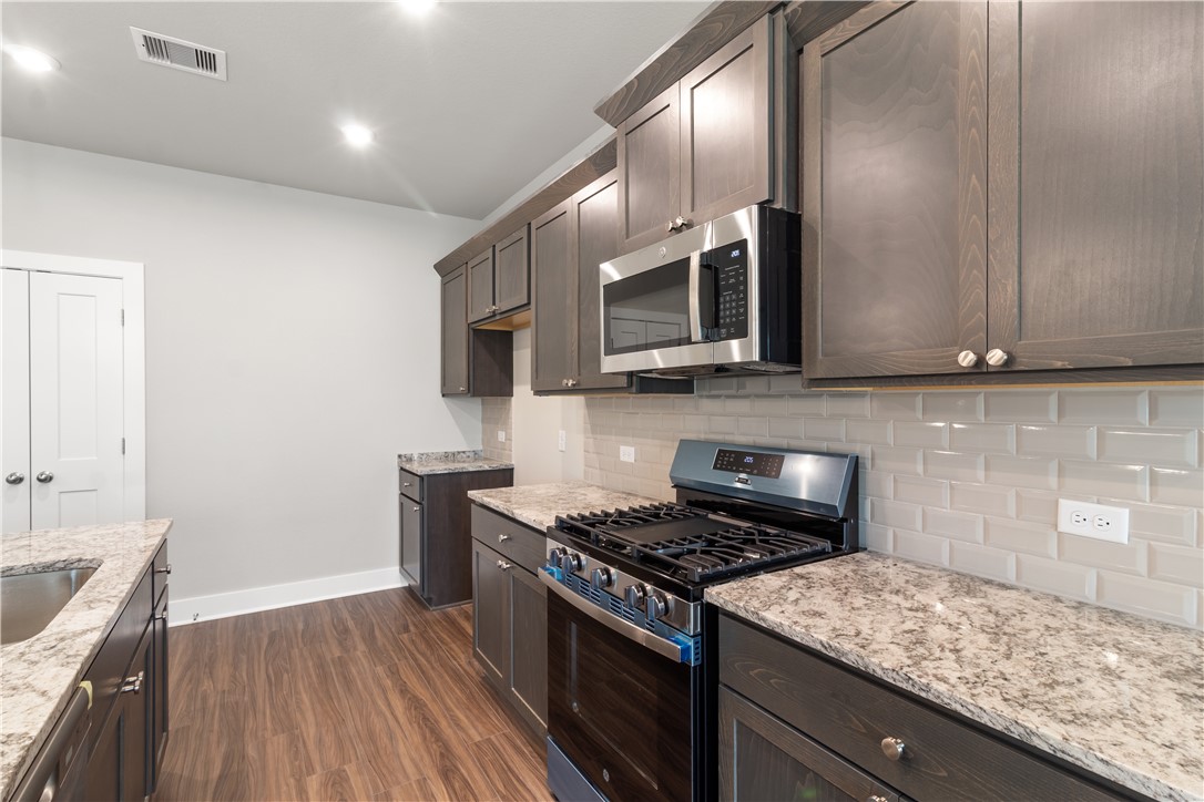 6305 Raleigh Drive College Station, TX 77845 - Photo 4 of 25
