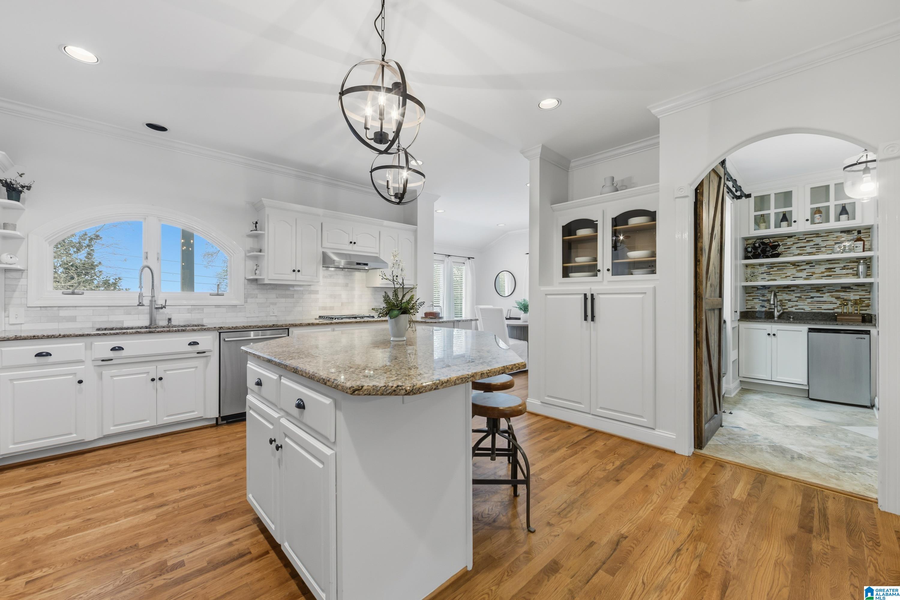 3557 Rockhill Road Birmingham, AL 35223 - Photo 21 of 58