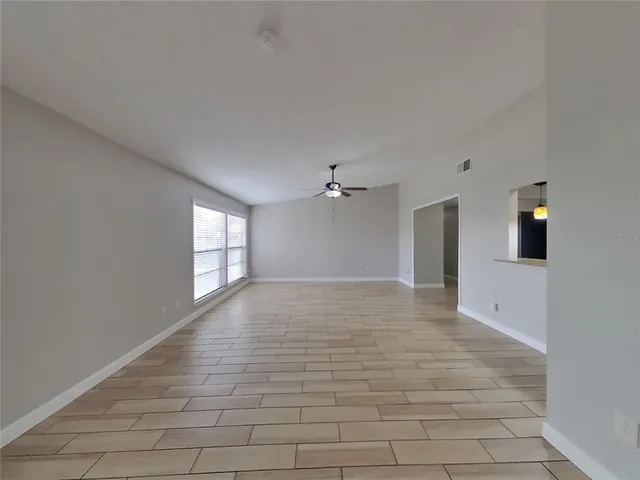 $1,999 | Undisclosed Address, Valrico, FL 33594