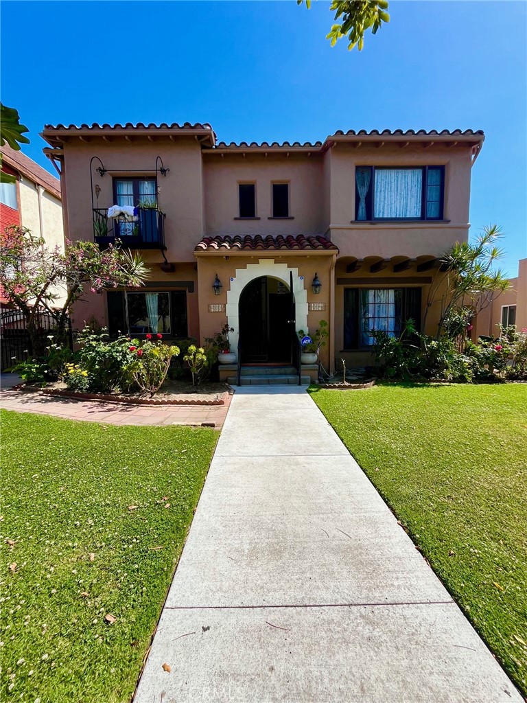 1320 East Wilson Ave