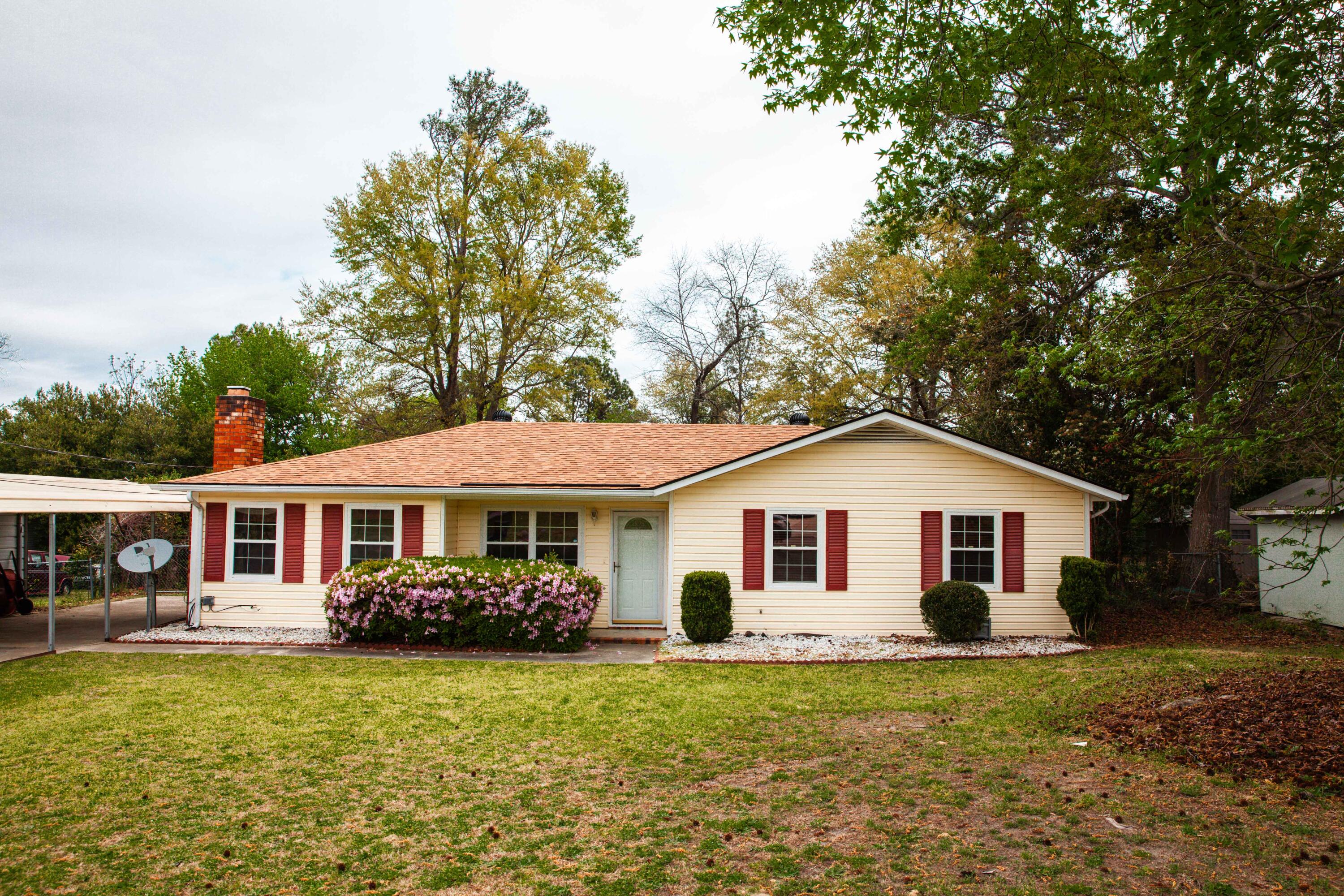 3209 Hillsview Drive Augusta, GA 30909 - Photo 1 of 29 1Front (1)