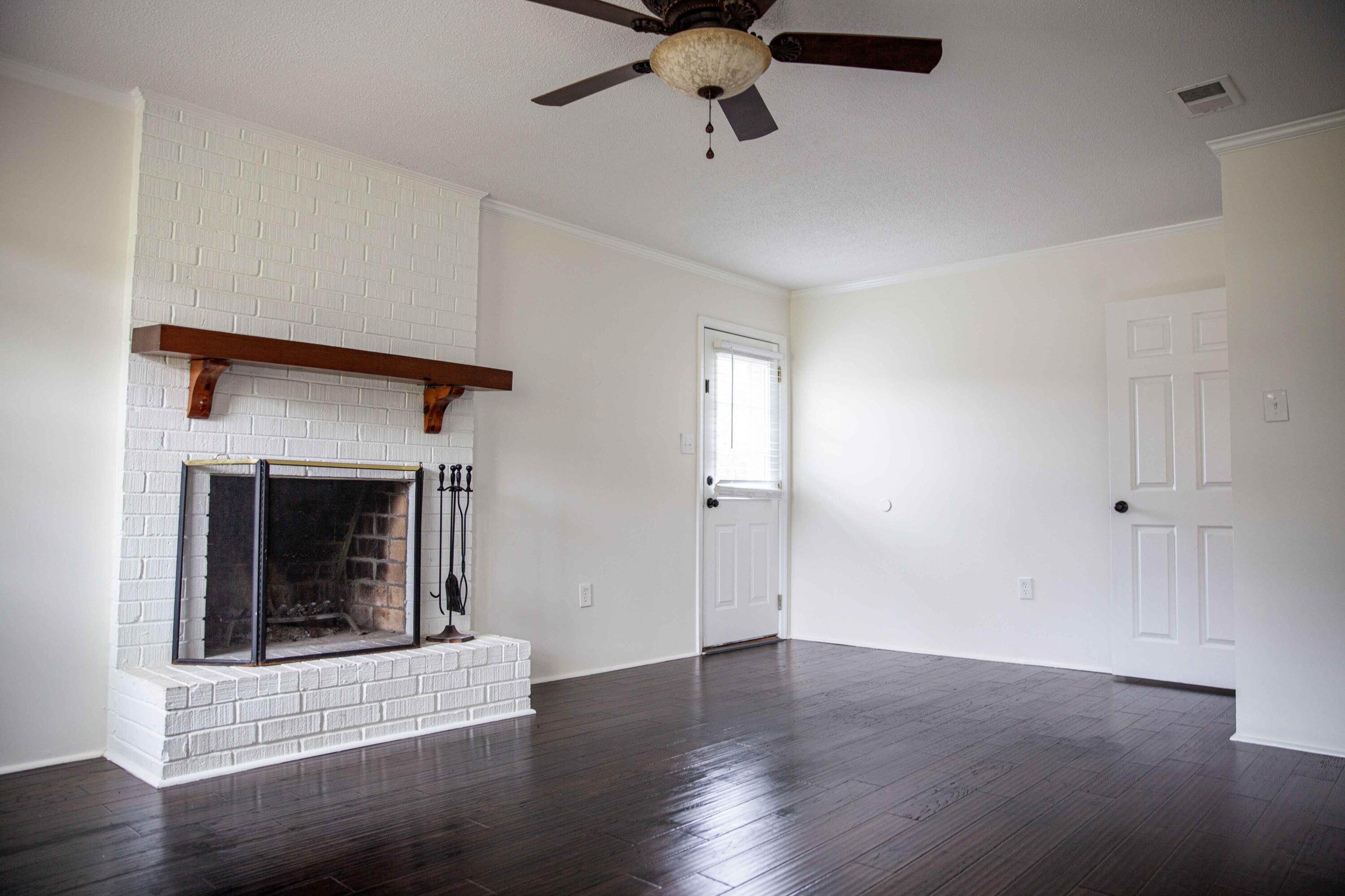 3209 Hillsview Drive Augusta, GA 30909 - Photo 15 of 29 4FamilyRoom3