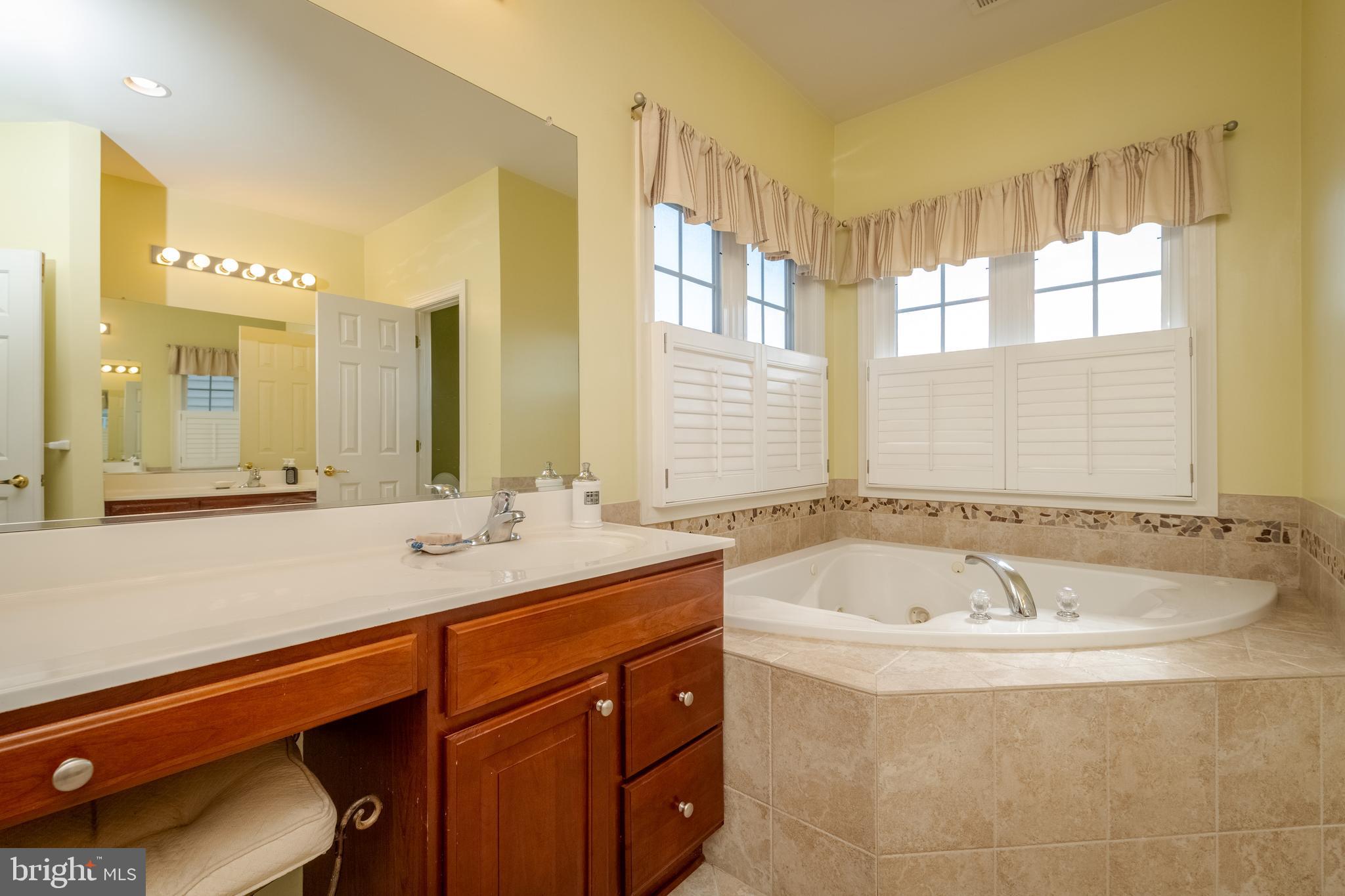 5107 Hugunin Way Perry Hall, MD 21128 - Photo 58 of 94 Primary Bath