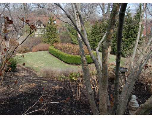 5625 Darlington Road Pittsburgh, PA 15217 - Photo 6 of 8 Yard/Garden.
