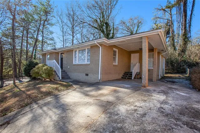 $207,500 | 2159 Macon Drive Southwest, Atlanta, GA 30315