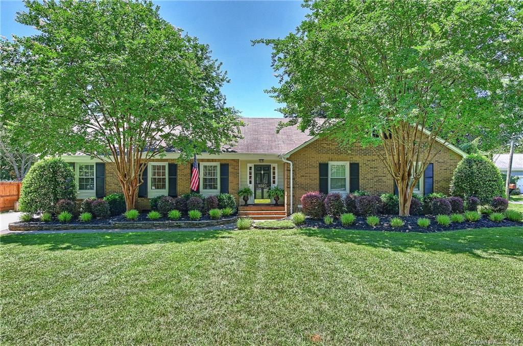 6020 Sharon Acres Road Charlotte, NC 28210 - Photo 1 of 24 Gallery Image 1
