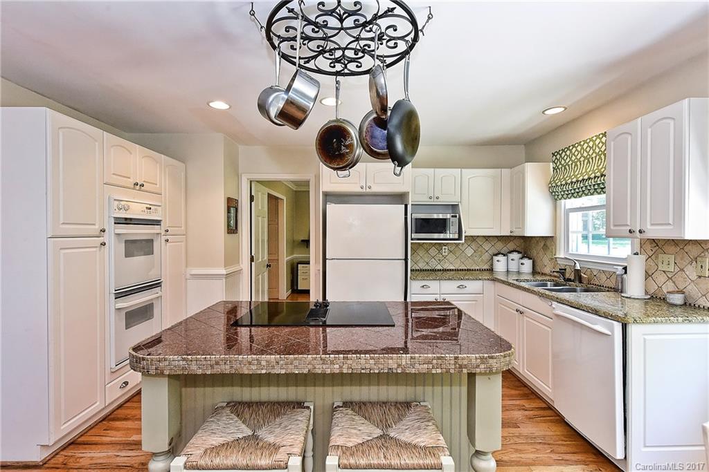 6020 Sharon Acres Road Charlotte, NC 28210 - Photo 5 of 24 Gallery Image 5