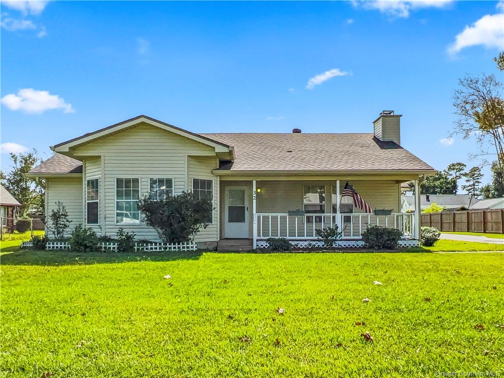 32 Magnolia Road Sulphur, LA 70663 - Photo 1 of 19 Gallery Image 1