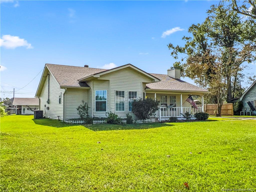 32 Magnolia Road Sulphur, LA 70663 - Photo 17 of 19 Gallery Image 17